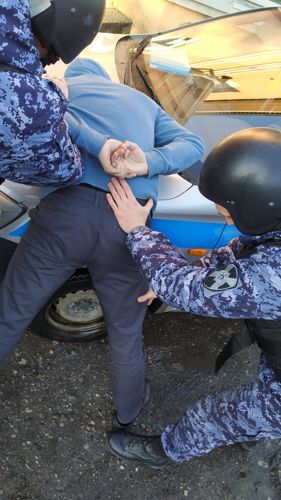 В Калининграде наряд вневедомственной охраны задержал злоумышленника, который совершил кражу в магазине