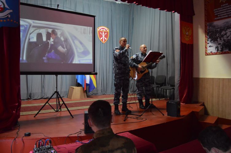 В Калининграде росгвардейцы провели первый этап Всероссийского творческого конкурса «Солдаты антитеррора»