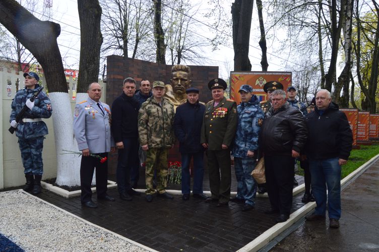 В Калининградской области в честь 9 Мая прошел Всероссийский ведомственный автопробег Росгвардии 