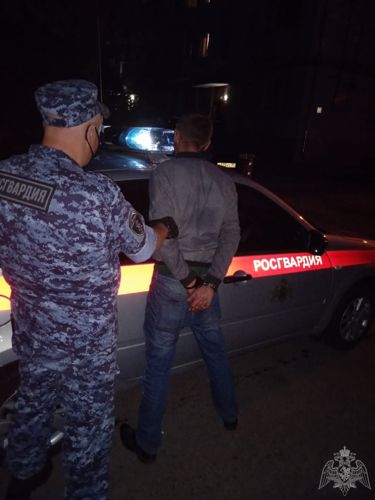 В Калининграде сотрудники Росгвардии задержали мужчину за нанесение телесных повреждений