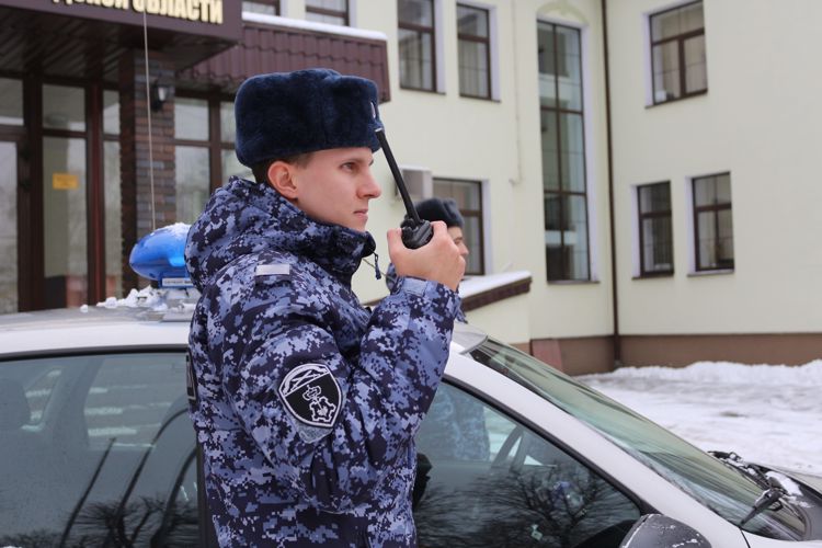 Сотрудники вневедомственной охраны Росгвардии за год задержали 600 правонарушителей на охраняемых объектах Калининградской области