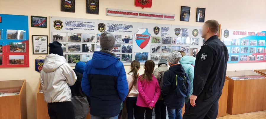 Дети военнослужащих Росгвардии побывали в музее боевой славы спецназа