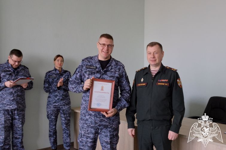 Руководство Росгвардии поздравило калининградских сотрудников подразделений государственного контроля и лицензионно-разрешительной работы с профессиональным праздником