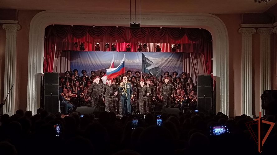 Концерт академического ансамбля песни и пляски Росгвардии состоялся в Доме офицеров флота города Балтийска 