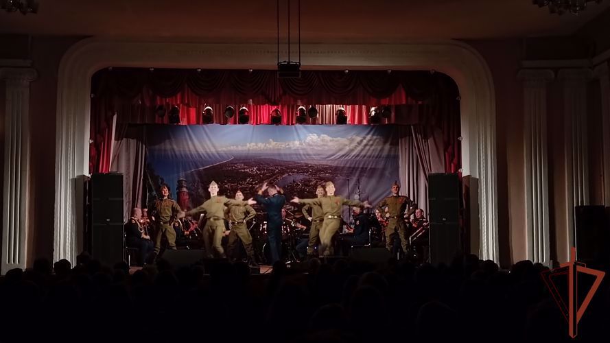 Концерт академического ансамбля песни и пляски Росгвардии состоялся в Доме офицеров флота города Балтийска 