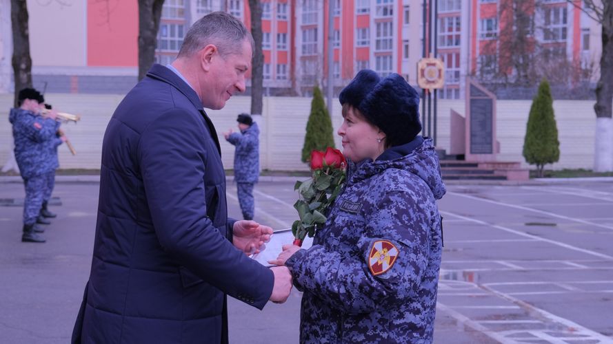Торжественное мероприятие в честь Дня образования войск национальной гвардии состоялось в Калининграде