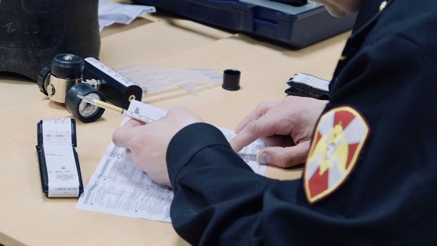 Сотрудники Северо-Западного округа Росгвардии подтвердили присвоенные водолазные квалификации в Калининграде           