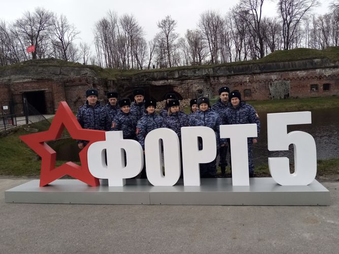 В Калининграде росгвардейцы принимают участие в мероприятиях, приуроченных ко Дню взятия Кёнигсберга
