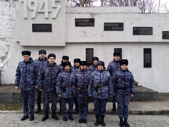 В Калининграде росгвардейцы принимают участие в мероприятиях, приуроченных ко Дню взятия Кёнигсберга