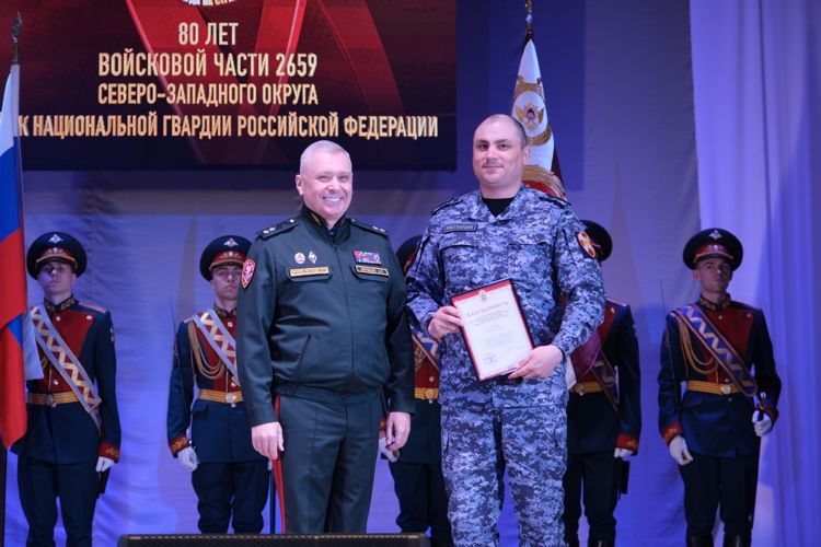 В Калининграде отметили 80-ю годовщину специального моторизованного полка Росгвардии