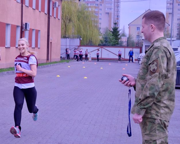 Калининградские сотрудники и военнослужащие Росгвардии сдали зачёты за зимний период подготовки