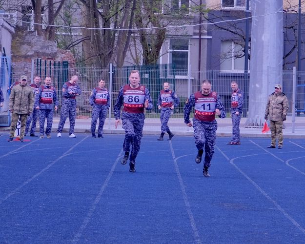 Калининградские сотрудники и военнослужащие Росгвардии сдали зачёты за зимний период подготовки