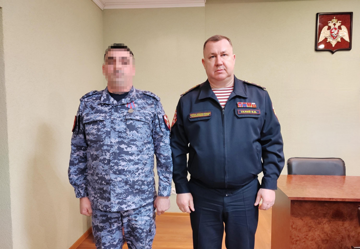 В Калининграде сотрудникам Росгвардии вручили государственные награды