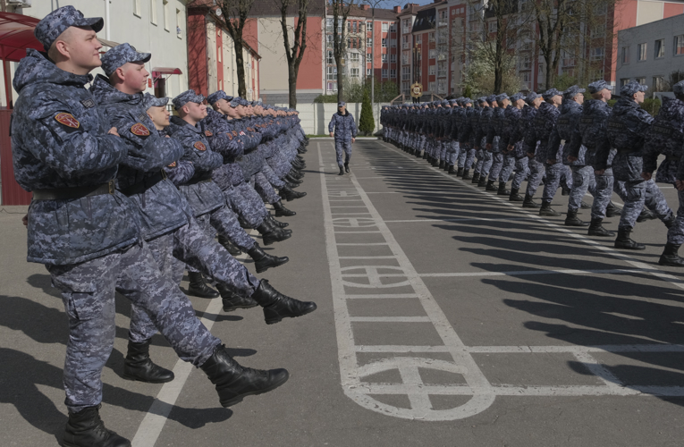В Калининграде росгвардейцы приступили к подготовке к Параду Победы 