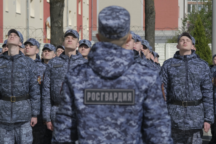 В Калининграде росгвардейцы приступили к подготовке к Параду Победы 