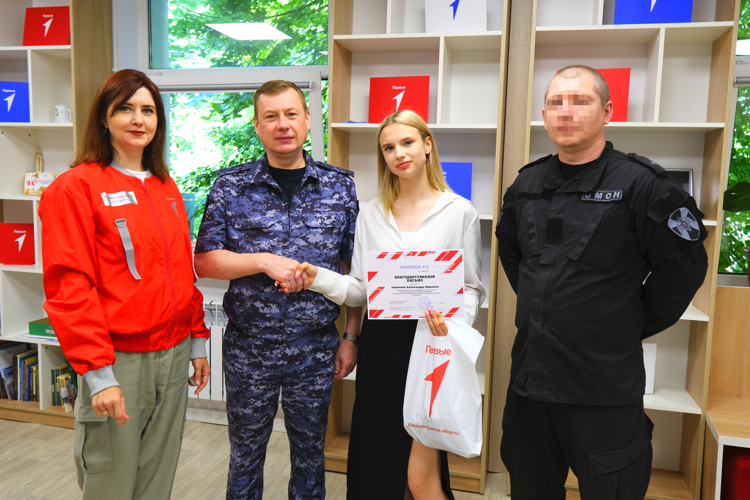 Росгвардейцы готовят юных калининградцев к участию в федеральном этапе игры «Зарница 2.0»