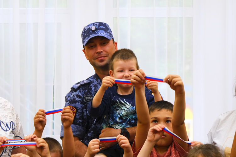Для юных жителей Калининградской области начались «Каникулы с Росгвардией»