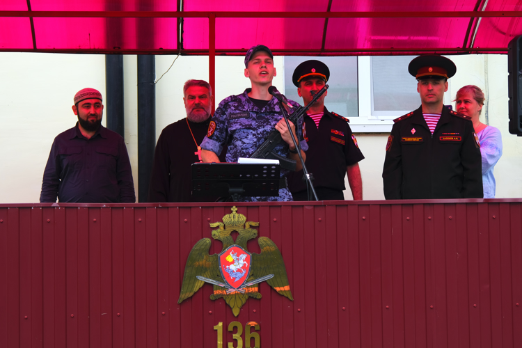 В калининградском полку Росгвардии состоялась церемония принятия присяги