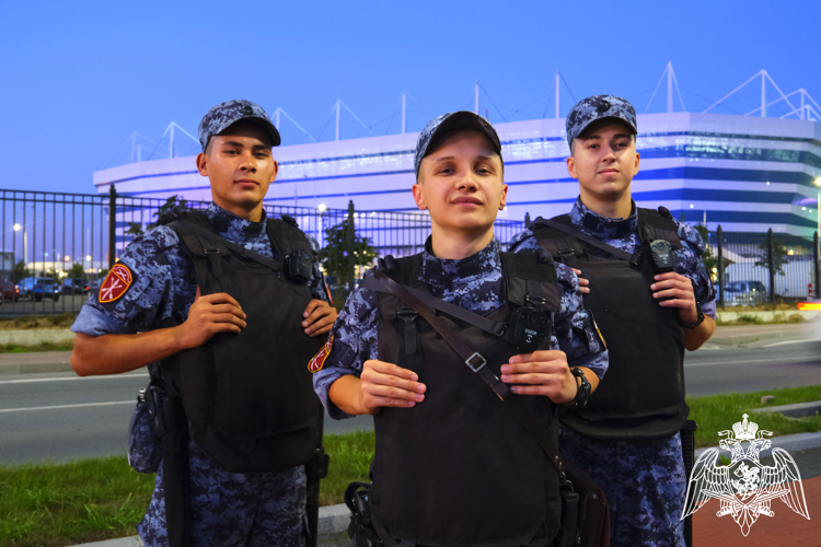 Безопасность футбольного матча Первой лиги обеспечили росгвардейцы в Калининграде 