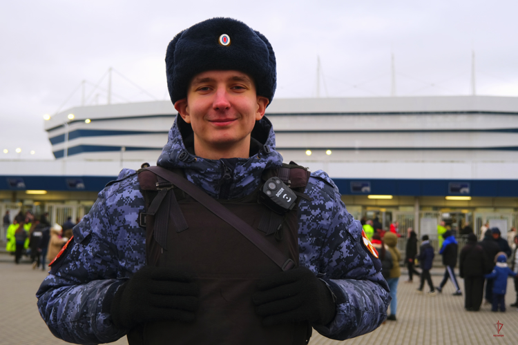 В Калининграде росгвардейцы обеспечили безопасность футбольного матча 22-го тура Первой лиги