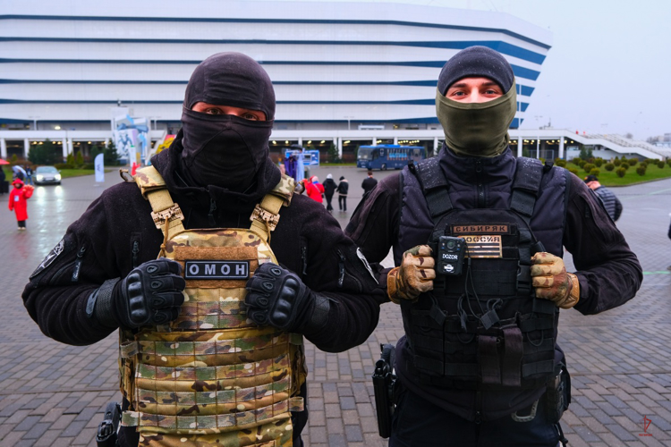 Безопасность футбольного матча 26-го тура Первой лиги обеспечили калининградские росгвардейцы