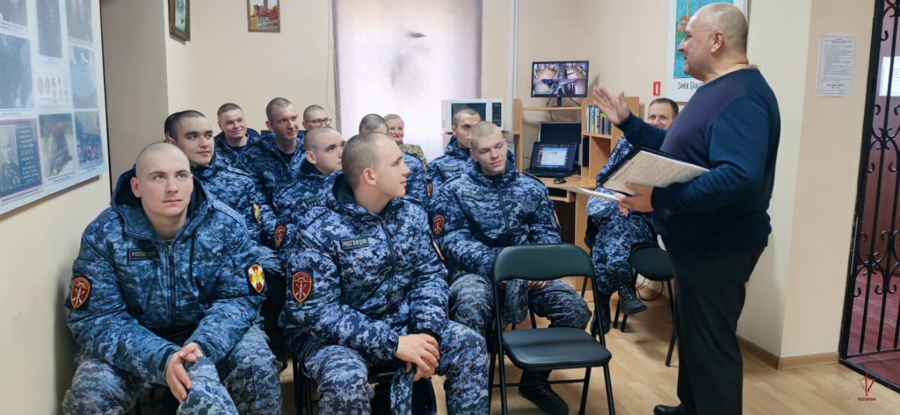 В Калининградской области военнослужащие Росгвардии стали участниками краеведческого проекта «Летопись большой войны»