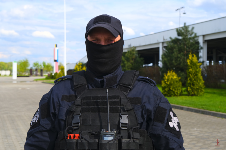 Калининградские  росгвардейцы обеспечили безопасность футбольного матча 29-го тура Первой лиги 