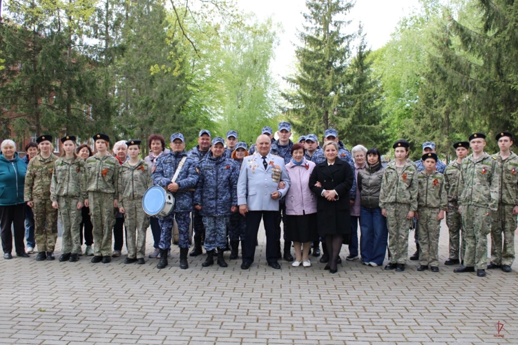 В Калининградской области военнослужащие, ветераны и кадеты Росгвардии провели мероприятия, посвященные 80-ой годовщине Победы 