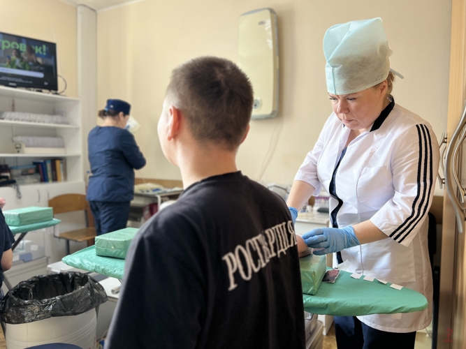 В Калининграде военнослужащие специального моторизованного полка Росгвардии приняли участие в донорской акции