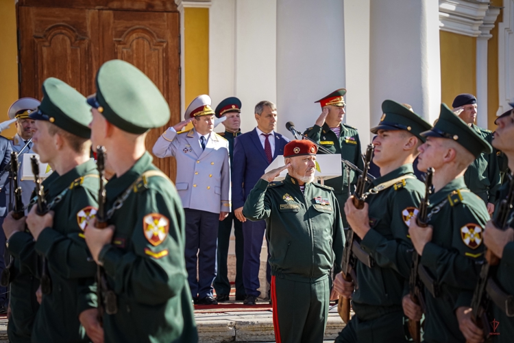 Калининградские первокурсники Военной академии Росгвардии приняли Военную присягу в Санкт-Петербурге