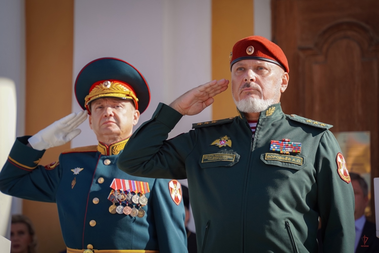 Калининградские первокурсники Военной академии Росгвардии приняли Военную присягу в Санкт-Петербурге
