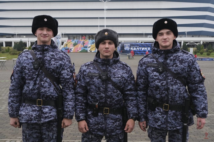  Безопасность матча Кубка России по футболу обеспечили росгвардейцы в Калининграде