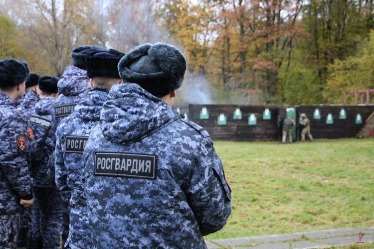 «Работа для сильных духом»: в Калининграде росгвардейцы провели интерактив для военнослужащих по призыву 