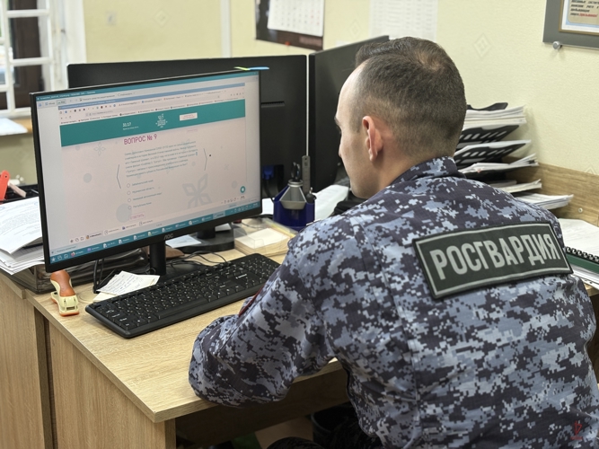 В Калининграде росгвардейцы написали «Большой Этнографический диктант»