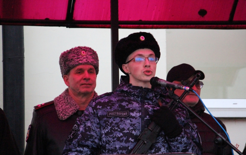 Призванные на службу в Росгвардию молодые калининградцы приняли Военную присягу 