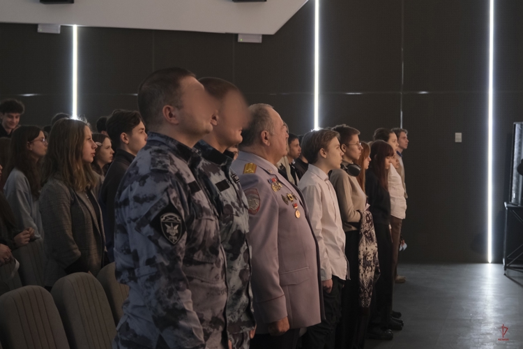 В Калининграде прошло интерактивное мероприятие, приуроченное к празднованию 10-летия Росгвардии 