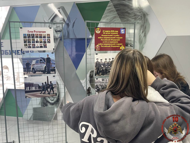 В Калининграде открылась фотовыставка, посвященная 10-летию образования войск национальной гвардии Российской Федерации