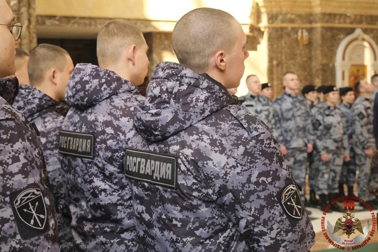 В Калининграде росгвардейцы приняли участие во всероссийской духовной акции «Великопостное молитвенное стояние за воинов Росгвардии»