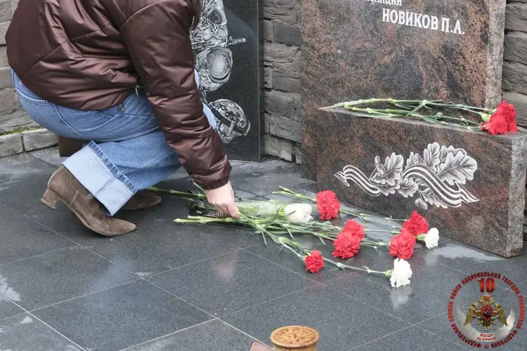 В Калининграде росгвардейцы приняли участие в круглом столе, посвященном 10-летию войск национальной гвардии Российской Федерации