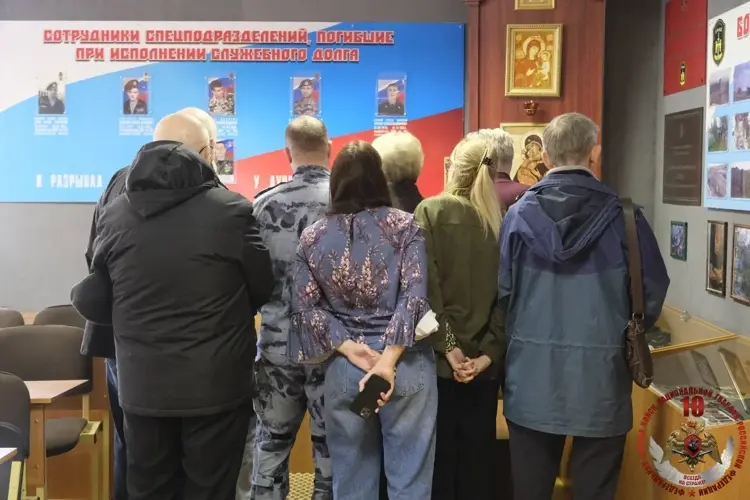 В Калининграде росгвардейцы приняли участие в круглом столе, посвященном 10-летию войск национальной гвардии Российской Федерации