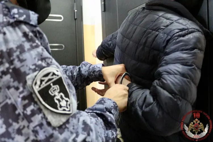 В Калининградской области с начала года при содействии вневедомственной охраны Росгвардии выявлено более 720 административных правонарушений 