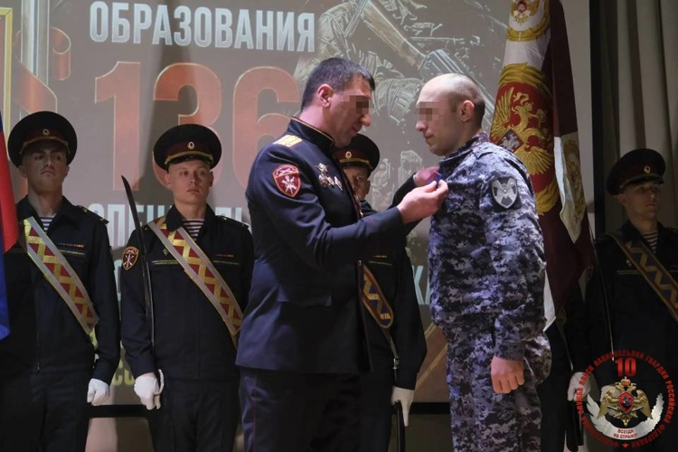 83-ую годовщину со дня основания отмечают ветераны и военнослужащие калининградского полка Росгвардии