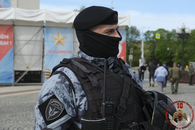 В Калининграде росгвардейцы обеспечивают безопасность при проведении праздничных мероприятий в День Победы