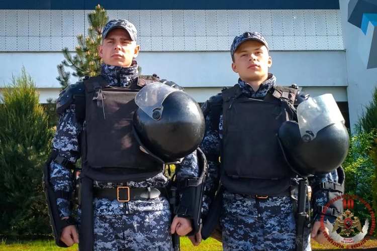 Калининградские росгвардейцы обеспечили безопасность футбольного матча Российской премьер-лиги