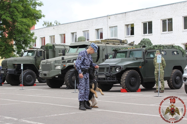 В специальном моторизованном полку Северо-Западного округа Росгвардии  провели праздничную программу ко Дню защиты детей 