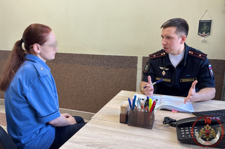 В Калининградском Управлении Росгвардии заместитель военного прокурора 306 военной прокуратуры гарнизона провел личный прием военнослужащих Росгвардии