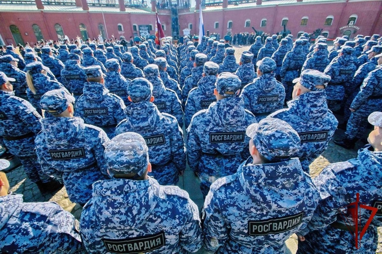Более 100 юношей из Калининградской области будут призваны военными комиссариатами этой весной для прохождения военной службы в специальном моторизованном полку Северо-Западного округа Росгвардии, дислоцированном в Калининграде