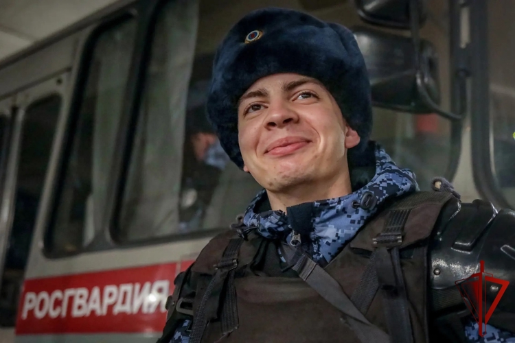 В Калининграде росгвардейцы обеспечили безопасность футбольного матча Кубка России