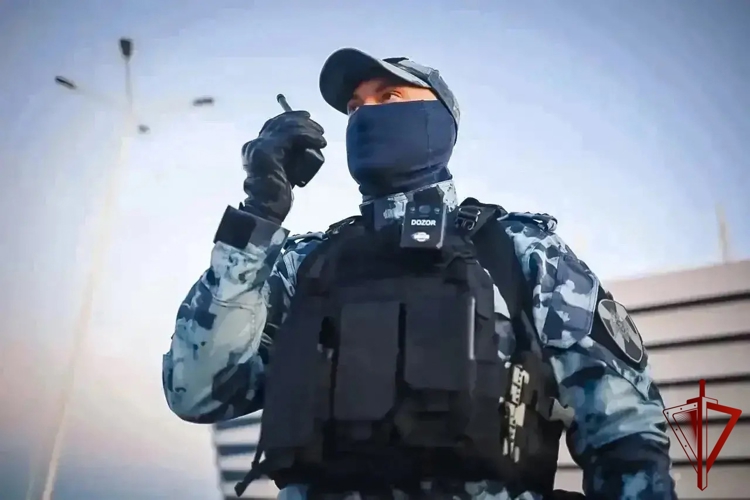 В Калининграде росгвардейцы обеспечили безопасность футбольного матча Российской Премьер-Лиги